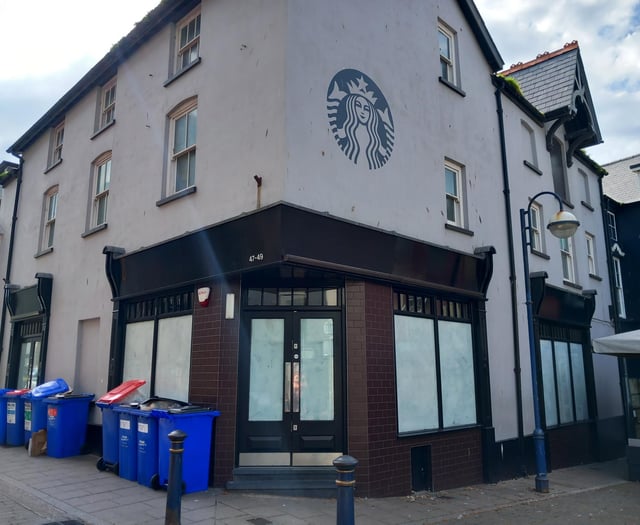 Starbucks in Aberystwyth closes for good