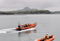 Youth rescued at Criccieth cliffs