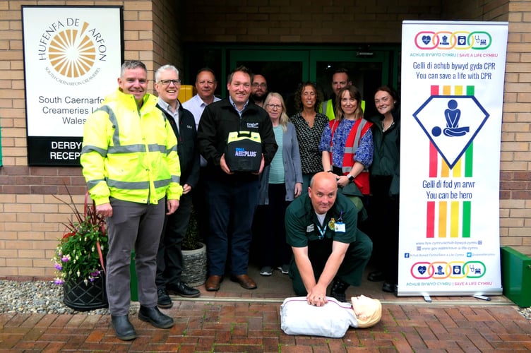 SCC walkers with Tomos Hughes from Save a Life Cymru