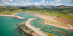 Shell Island named as best beach in Wales