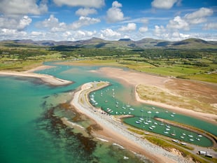 Shell Island named as best beach in Wales