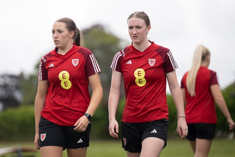 Cadi Rodgers, right, who plays for plays for Chelsea and represents Wales at Under-19 level. She is pictured with Mared Griffiths from Trawsfynydd