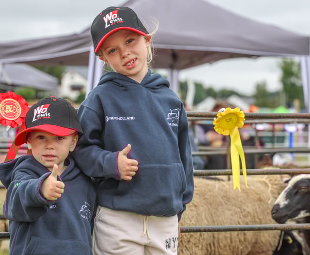 Pictures: Rain doesn't dampen spirits at Lampeter Show