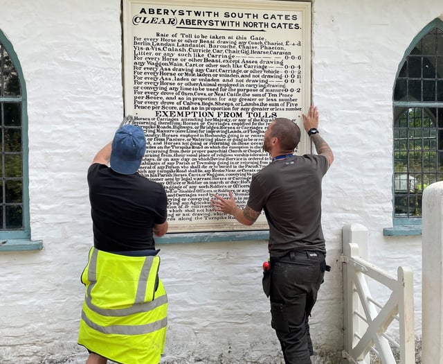 Signs at iconic Penparcau tollhouse restored