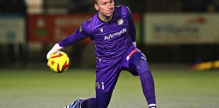 Lakesiders narrowly beaten in pre-season opener