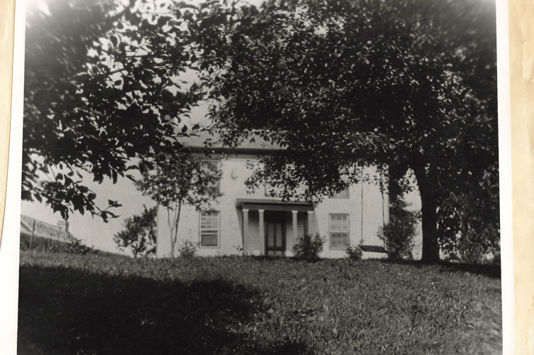 The Tyn Rhos farm house in Ohio