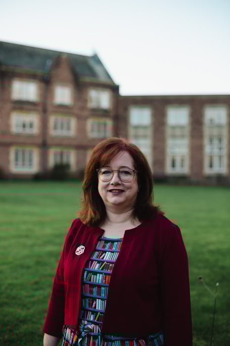Canon Dr Manon Ceridwen James
