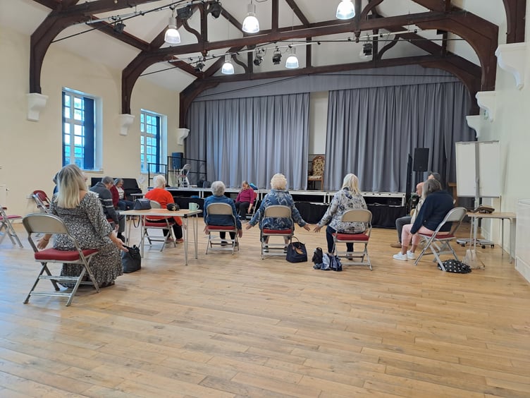 Wellbeing session and wreath making for colorectal patients