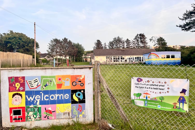 Ysgol Craig yr Wylfa in Borth