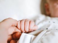 Support for families with premature and sick babies