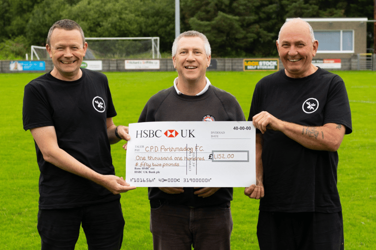 Purple Moose Brewery donate £1,152 for football club defibrillator. Photo: Purple Moose