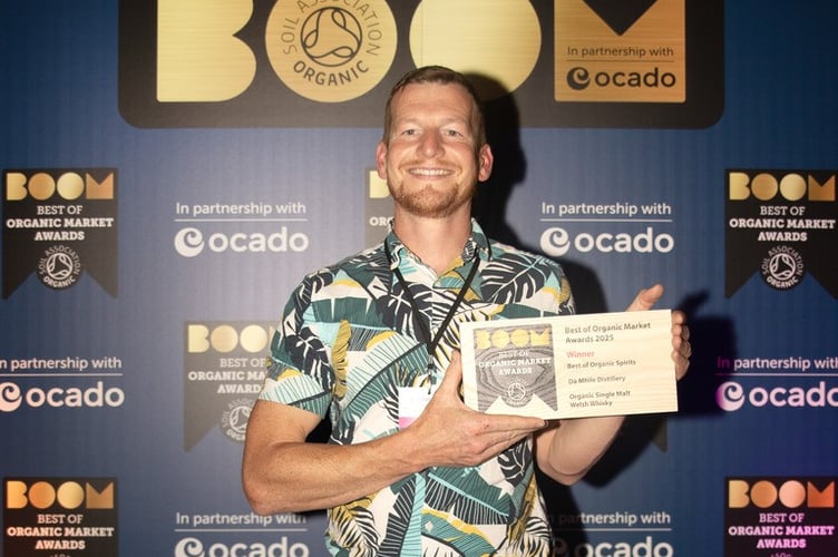 John-James Savage-Onstwedder, Owner and Director of Dà Mhìle Distillery
