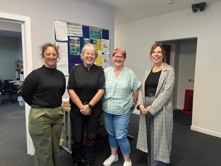 Paula Stewart from North Wales Police’s community policing team visiting Y  Neuadd Drefol with Cllr Menna Trenholme (deputy Gwynedd Council leader), Cllr Meryl Roberts, Penrhyndeudraeth Ward, Cllr Nia Jeffreys (Gwynedd Council leader)
