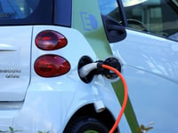 Efforts to decarbonise transport 'risk leaving thousands behind'