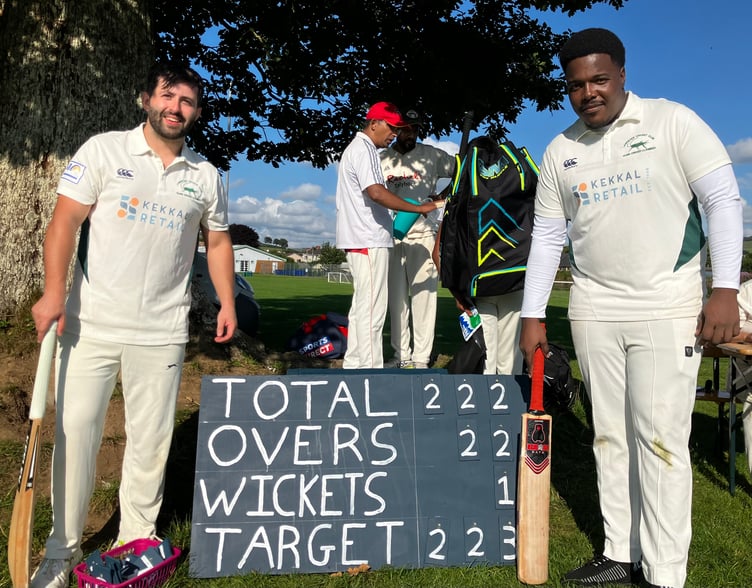 Gareth John (80*) and Wes Roban (91)