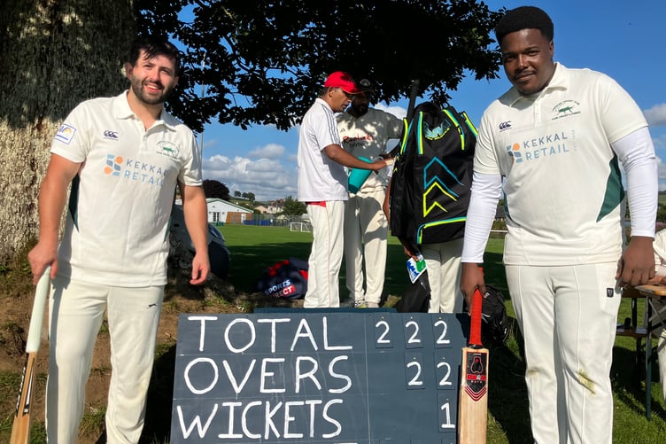 Gareth John (80*) and Wes Roban (91)