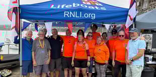 New Quay event raises £2,000 for RNLI