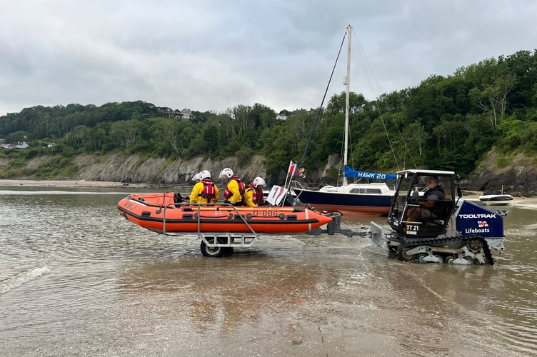 New Quay RNLI's D-class inshore lifeboat, the Will Morgan, launching on service. Photo: RNLI