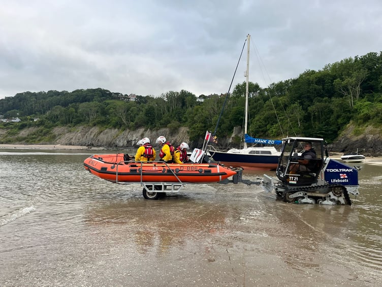 New Quay RNLI's D-class inshore lifeboat, the Will Morgan, launching on service. Photo: RNLI