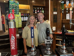 New landlords take over Llanbadarn pub