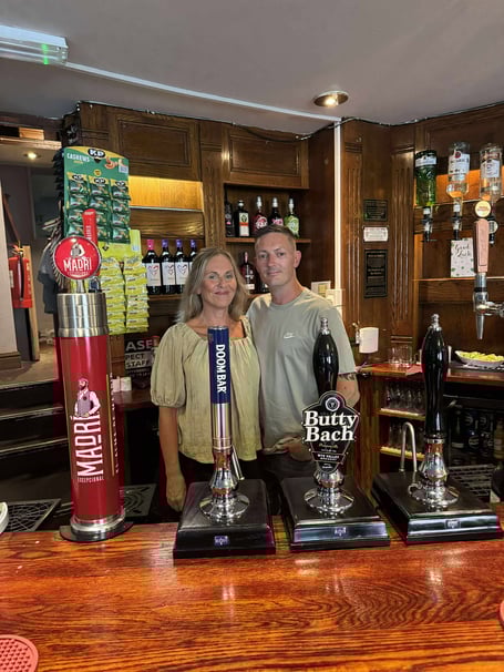 Adrian Sutton and Anna Louise Bradley have taken over the running of The Black Lion in Llanbadarn Fawr