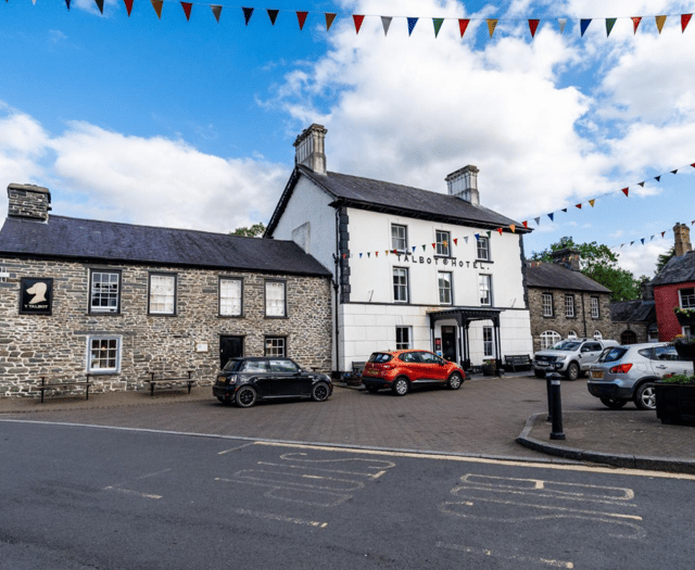 Talbot Hotel in Tregaron for sale