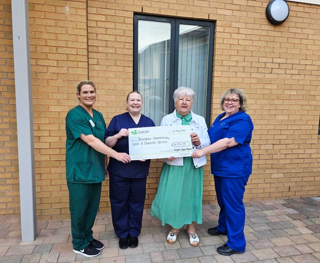 Concert raises thousands for cancer unit