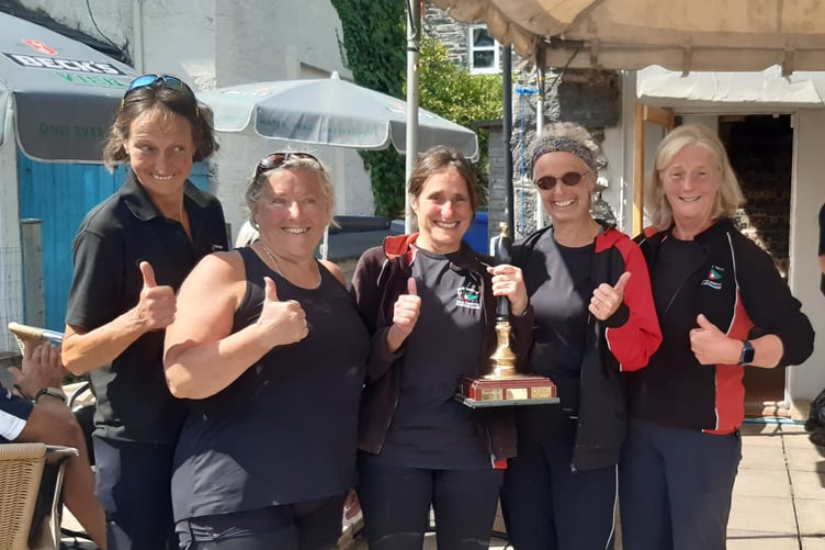 MYC Women receiving their trophy