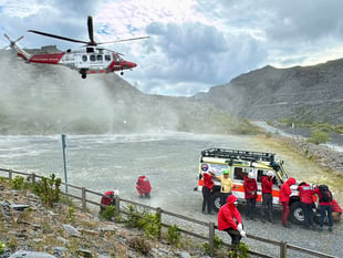 Mountain biker with fractured pelvis rescued