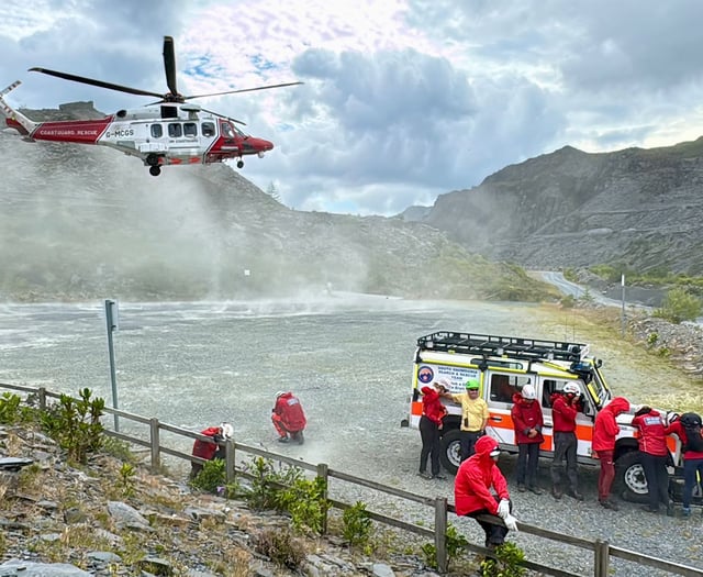 Mountain biker with fractured pelvis rescued