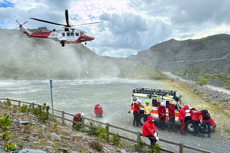The South Snowdonia Search and Rescue Team in action