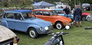 Llwyngwril Village Fete and Dog Show attracts hundreds