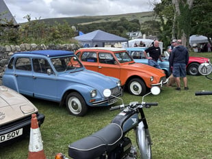 Llwyngwril Village Fete and Dog Show attracts hundreds