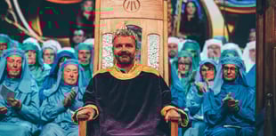 Coron yr Eisteddfod i Owain Rhys