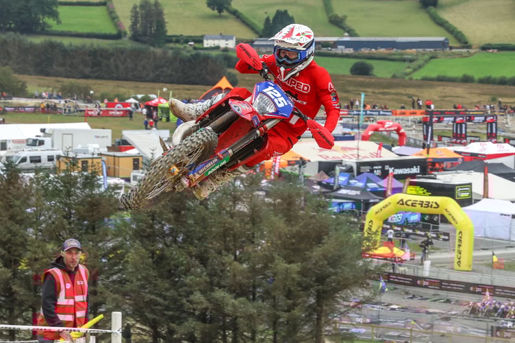 Rees Jones, Lanidloes: 125 Gas Gas