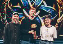 Aberystwyth band Ynys win the Albwm Cymraeg y Flwyddyn Award