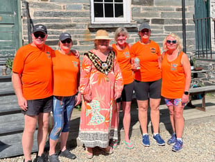 Sion Cwilt ladies crew triumph at Mermaid Race