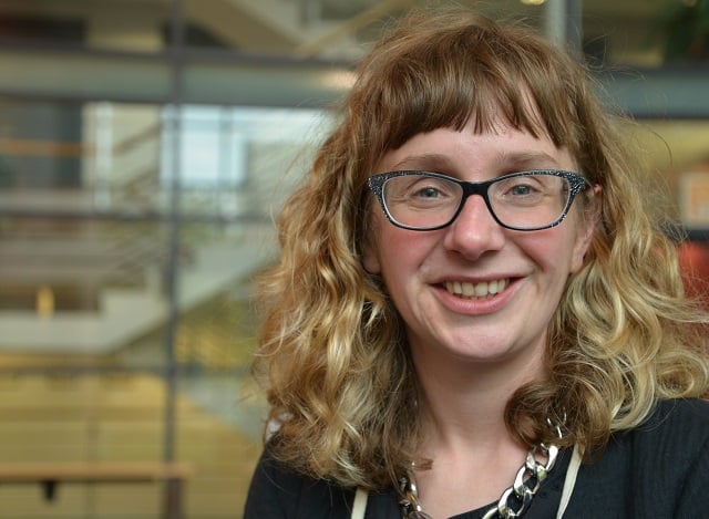 Call to strengthen efforts to increase workplace Welsh use