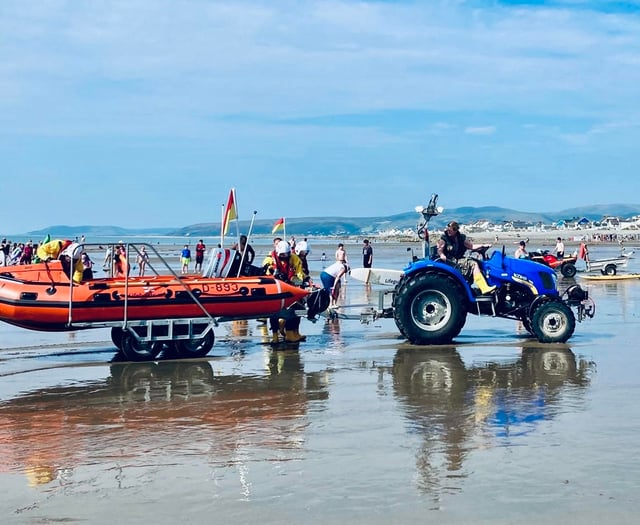 Borth RNLI give warning following dinghy rescue