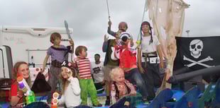 Aberdyfi welcomes back carnival parade with over 1,000 attendees