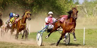 Fold Fearless wins first open race