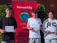 GCSE results: Live reaction as students pick up their grades