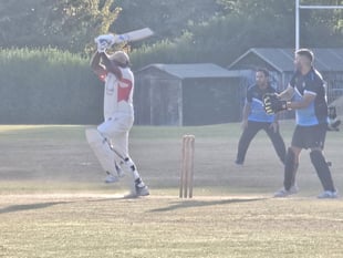 Tal/Rachels 2nds beat Commoners in nail-biting finish