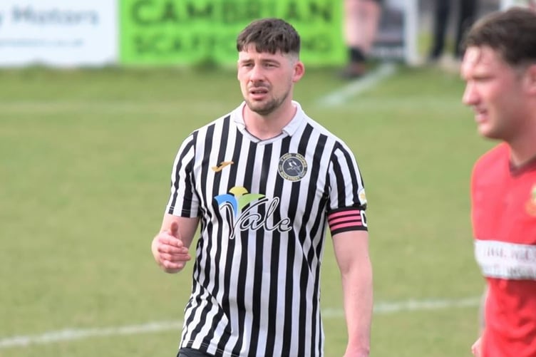 Josh Ferreira has signed for Aberystwyth