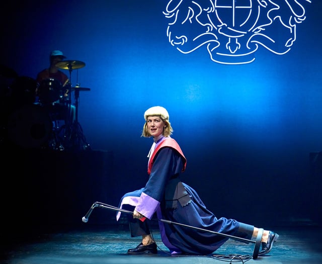 Cardigan hosts screening of Oscar-nominated Rosamund Pike in new play