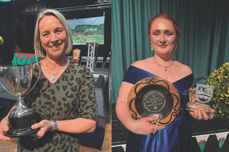 Scarlett Jones o Rhuthin oedd enillydd y gystadleuaeth i gantorion dan 30 oed. Enillodd hi £2,000.