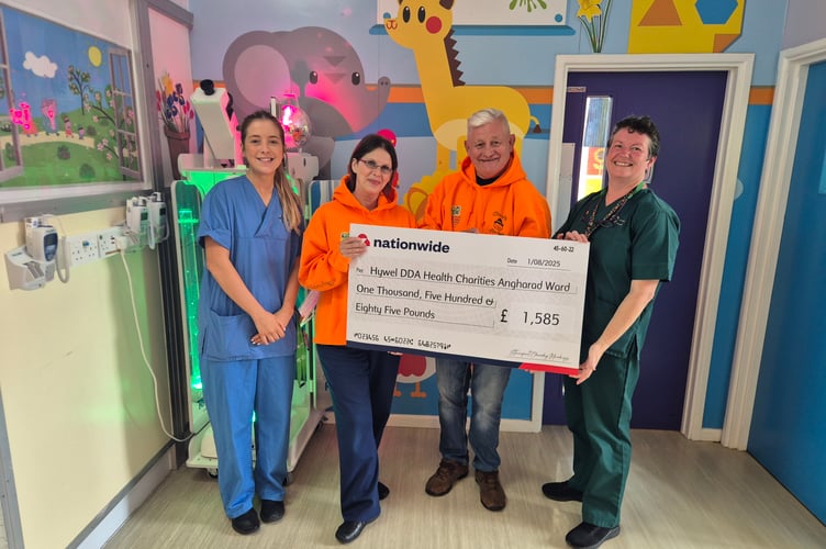  Ceri Bevan, Staff Nurse; Bethan Hughes, Senior Sister; Andy Evans, Chunky Monkeys and Sian Davies, Health Care Support Worker.