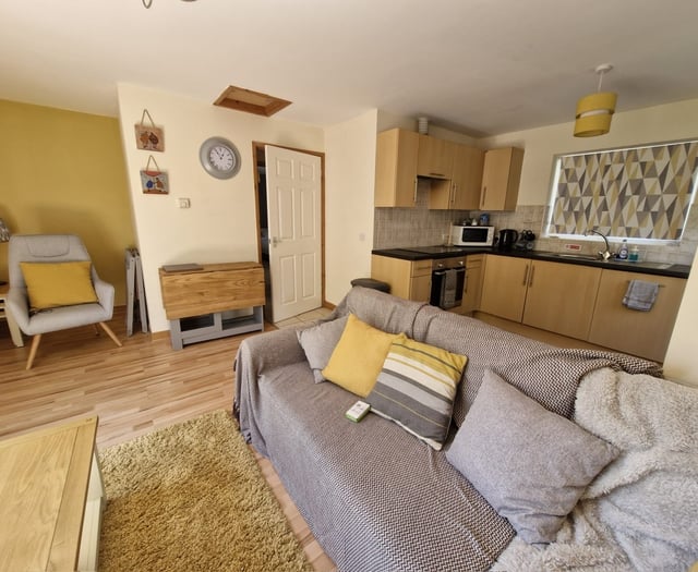 Aberdyfi bungalow set for auction
