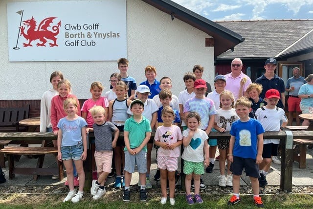 Competitors at Borth & Ynyslas Golf Club junior day