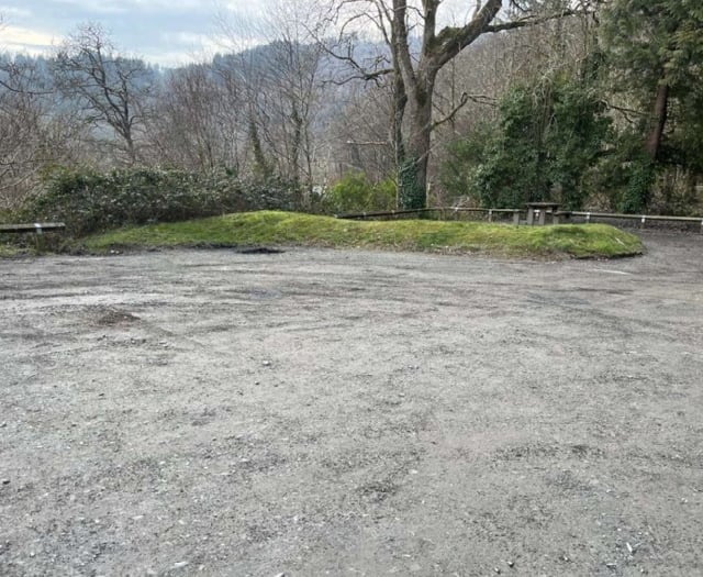 Concerns over food van plans for remote car park 